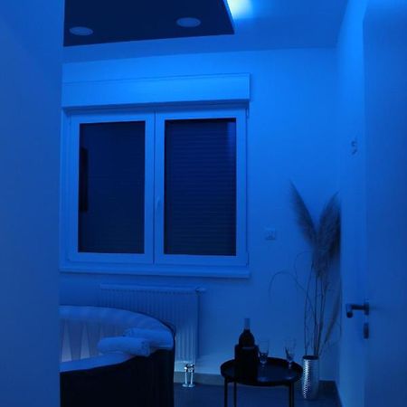 Jacuzzi Apartment Code 96 Zagreb Buitenkant foto