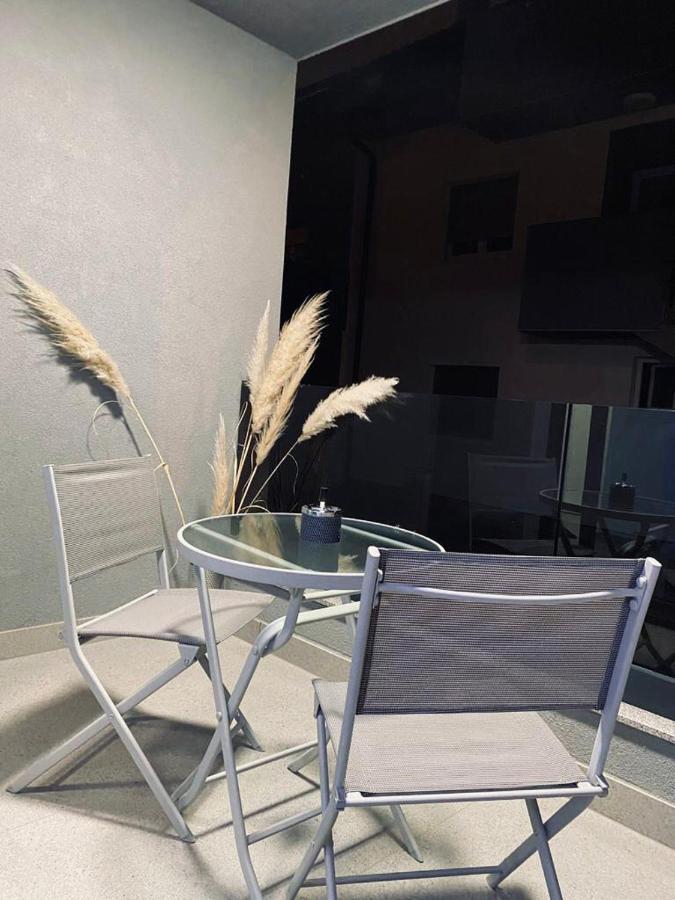 Jacuzzi Apartment Code 96 Zagreb Buitenkant foto